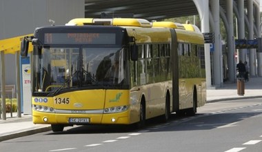 Paradoks autobusu na przystanku. Pierwszeństwa nie ma, ale musisz go puścić