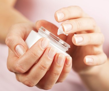 Paraffinum liquidum: Szkodliwy składnik kosmetyków?