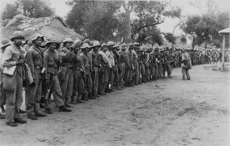 Paragwajscy żołnierze w 1933 roku /Wikimedia Commons /INTERIA.PL/materiały prasowe