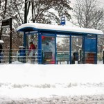 Paraliż komunikacyjny w Krakowie po ataku zimy