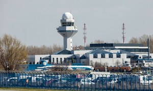 Paraliż nad Polską? Dziś możliwa decyzja w sprawie odwołania lotów