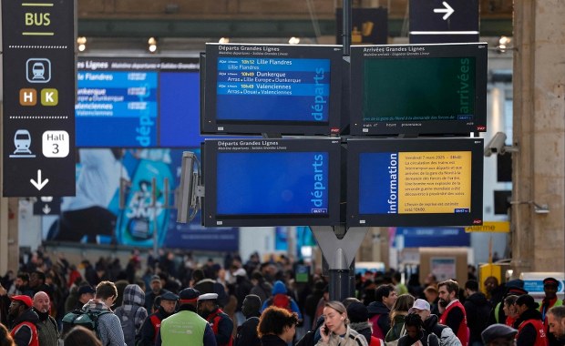 Paraliż najbardziej ruchliwej stacji Europy. Powodem niewybuch