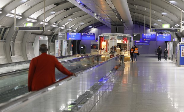 Paraliż Niemiec. Strajkuje sektor transportu publicznego 