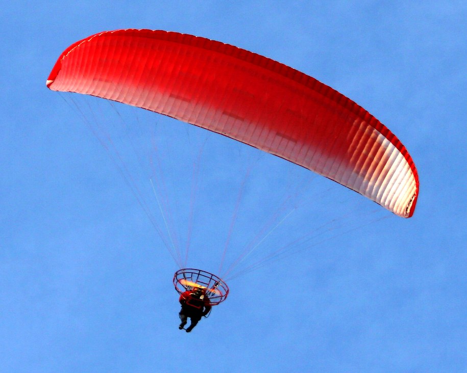 Po latach odzyskał skradzioną paralotnię