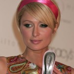 Paris ciężko pracuje