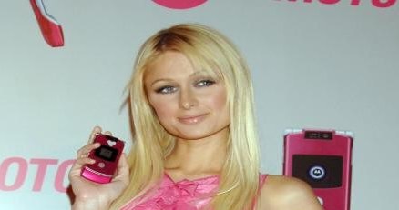 Paris Hilton i V3 Hot Pink /materiały prasowe