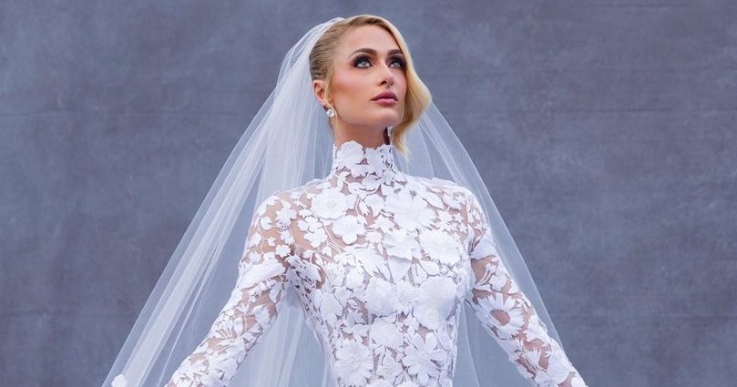 Paris Hilton w sukni ślubnej /Instagram