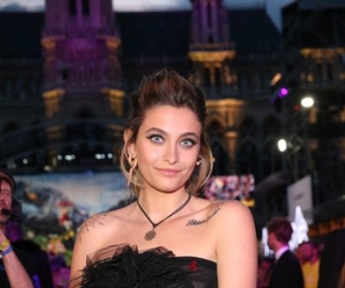 Paris Jackson jako Jezus. Protest przeciwko filmowi "Habit"