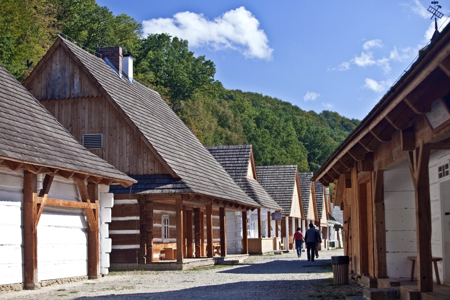 Park Etnograficzny w Sanoku - Galicyjski Rynek /Jerzy Ochoński   /PAP
