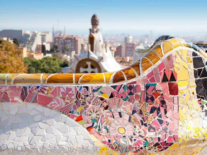 Park Güell w Barcelonie /123RF/PICSEL