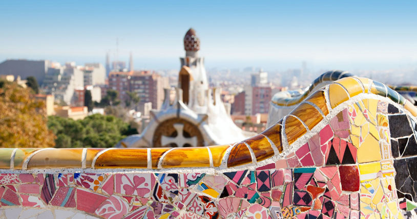 Park Güell w Barcelonie /123RF/PICSEL