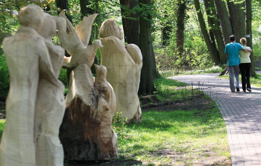 Park Miłości w Lubniewicach /Lech Muszyński /PAP