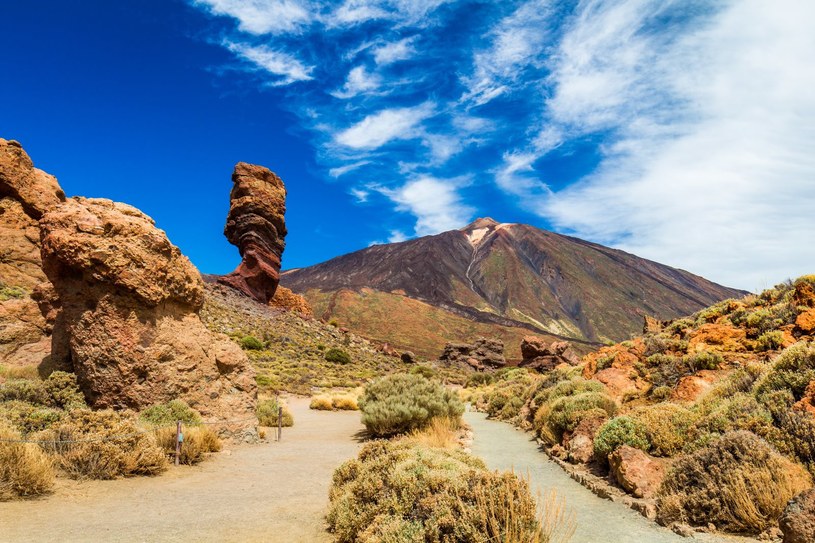 Park Narodowy Teide jest jednym z najważnijszych turystycznych zakątków na wyspie /Adobe Stock