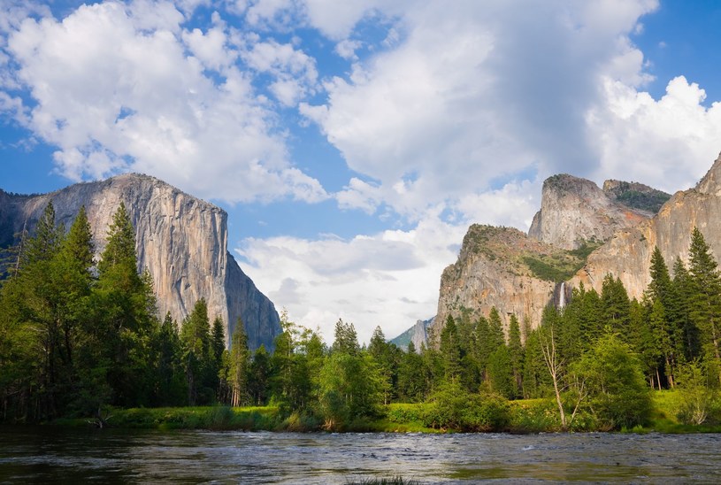 Park Narodowy Yosemite Valley /123RF/PICSEL