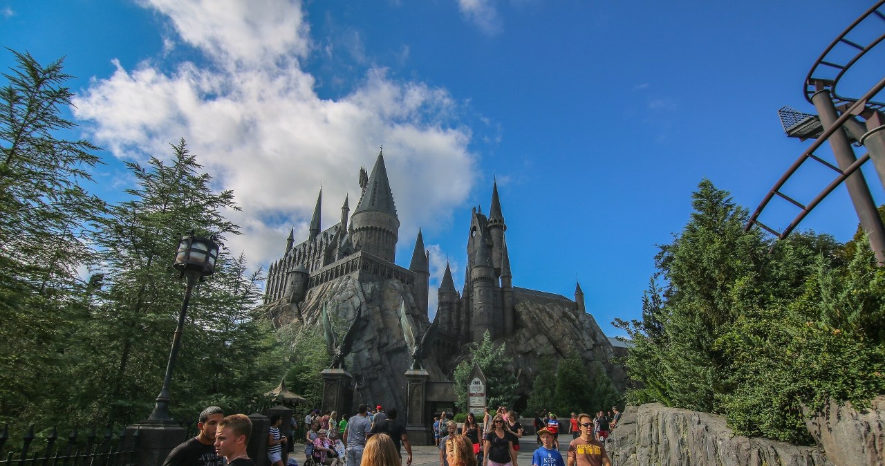Park rozrywki Orlando Universal Studios na Florydzie uchodzi za największy i najlepszy. Można tam odwiedzić między innymi zamek Hogwart. /Michal Adamowski/REPORTER /East News