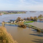 Park w Dolnej Saksonii zagrożony powodzią. Ewakuowano zwierzęta