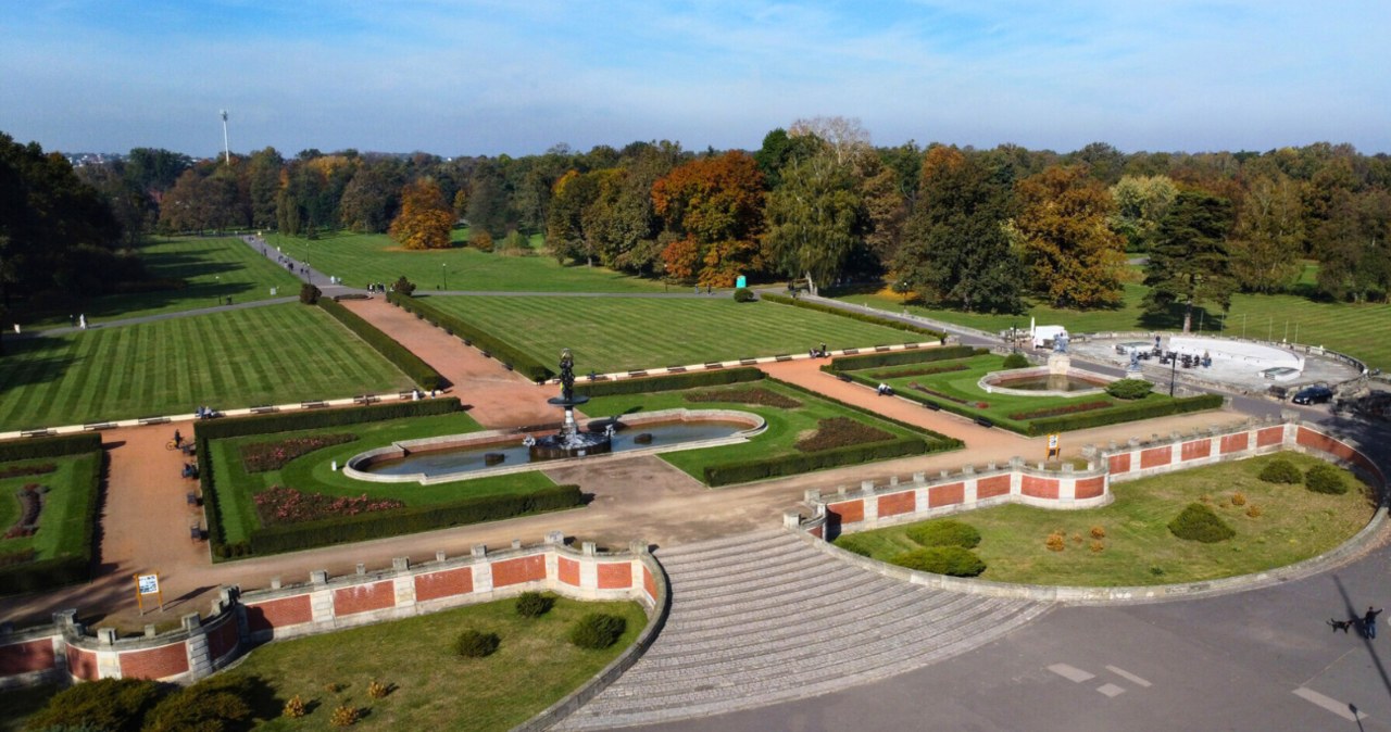 Park w Świerklańcu zachwyca do dziś /Adrian Slazok/REPORTER /East News