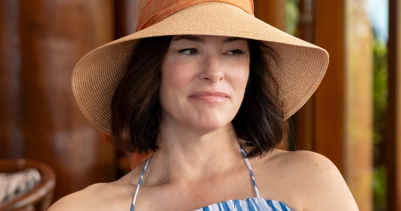 Parker Posey w serialu "Biały Lotos" /Max /materiały prasowe