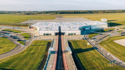 Parking lotniska w Lublinie powiększy się o blisko 100 miejsc postojowych