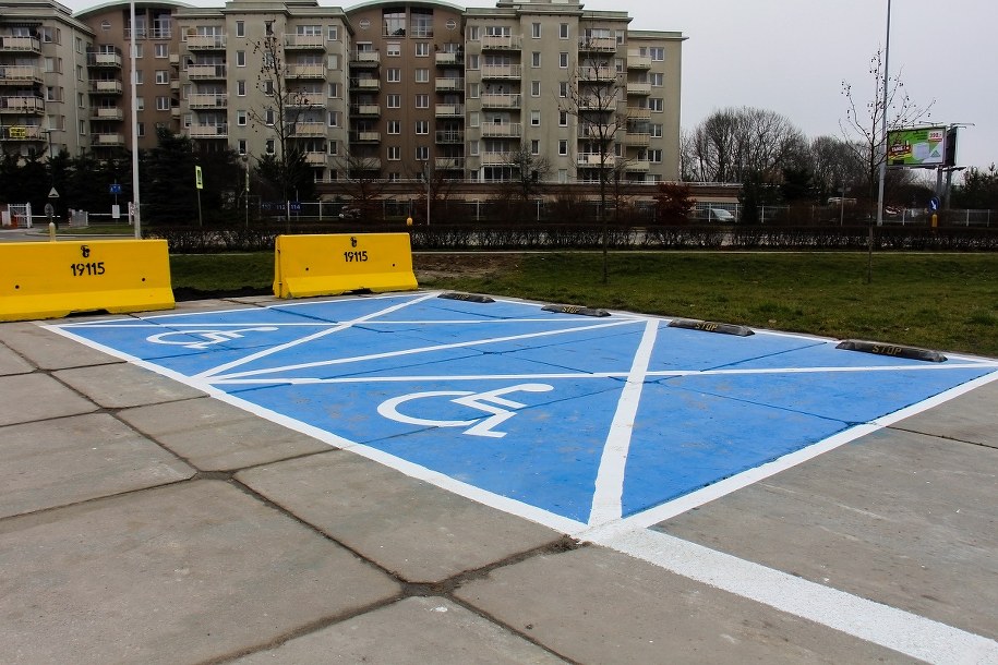 Parking powstał przy stacji drugiej linii metra /ZTM Warszawa /