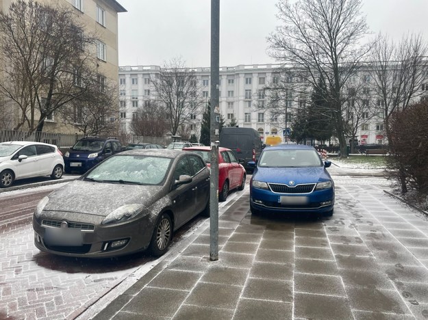 Parkowanie na Mokotowie /Magdalena Grajnert /RMF24