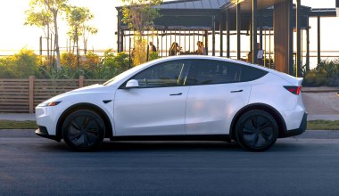 Parkują elektryka na noc, rano 10 proc. mniej zasięgu. Jak to możliwe?