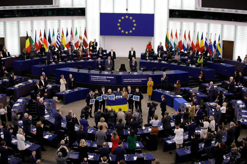 Parlament Europejski chce powołania trybunału do ścigania rosyjskich przywódców /PHILEMON HENRY/SIPA/SIPA /East News