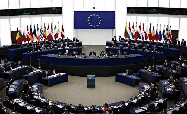 Parlament Europejski chce walczyć z ingerencją Kremla