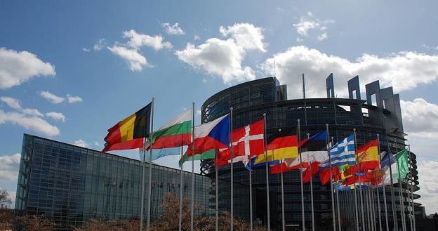 Parlament Europejski mieści się w dwóch różnych miejscach, oddalonych od siebie o 400 km /&copy; Panthermedia