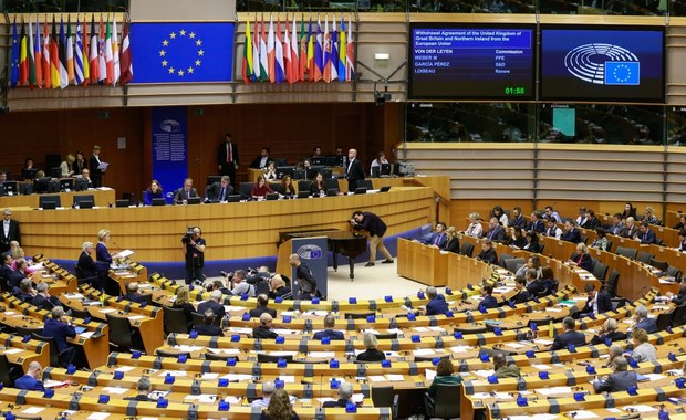 Parlament Europejski poparł umowę o wyjściu Wielkiej Brytanii z Unii Europejskiej 