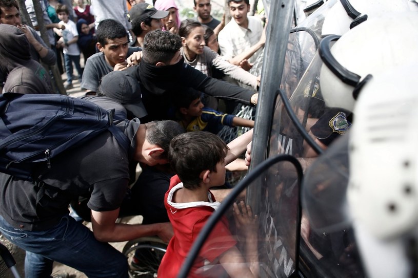 Parlament Europejski za reformą unijnej polityki migracyjnej /PAP/EPA