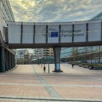 Parlament Europejski zatwierdził pożyczkę dla Ukrainy. Chodzi o 90 mld euro