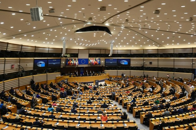 Parlament Europejski /Shutterstock