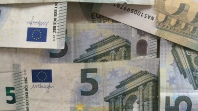 "Partie nawołujące do rozwiązania UE nie powinny dostawać unijnych funduszy"