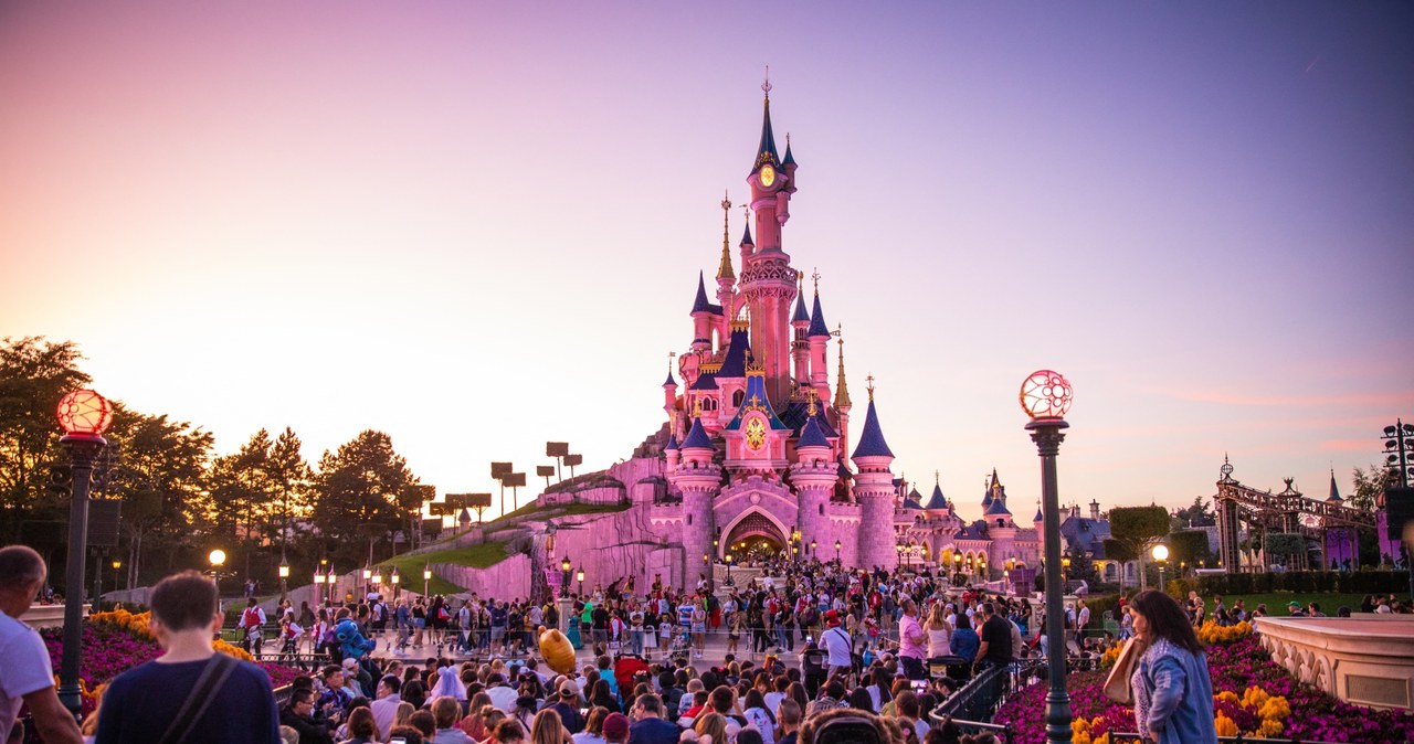 Paryski Disneyland powstał w 1992 roku / Salvatore Romano/NurPhoto /AFP