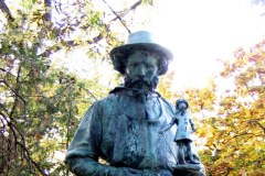 Paryski Pere Lachaise to coś więcej niż cmentarz 