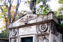 Paryski Pere Lachaise to coś więcej niż cmentarz 