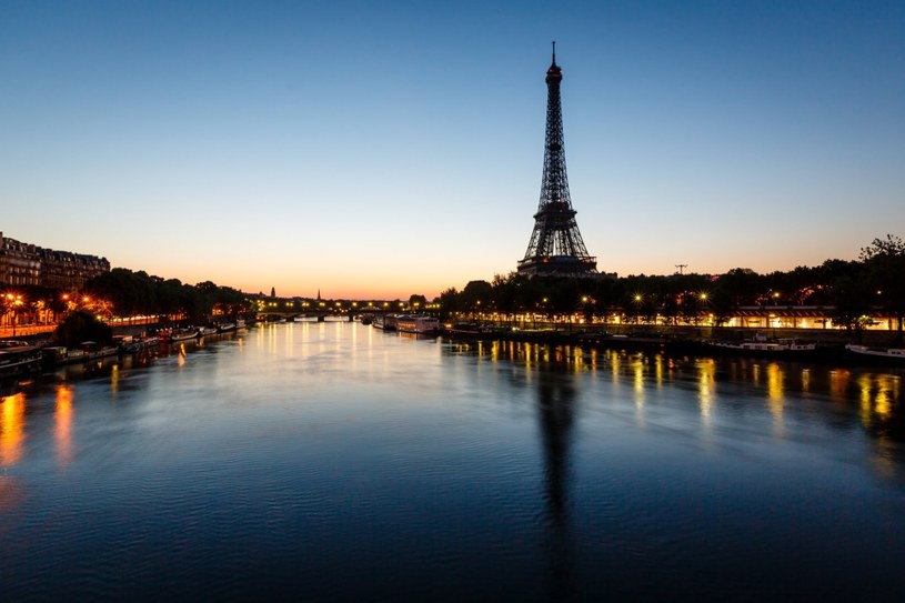 Paryż będzie oszczędzać prąd. Zdj. ilustracyjne /123RF/PICSEL
