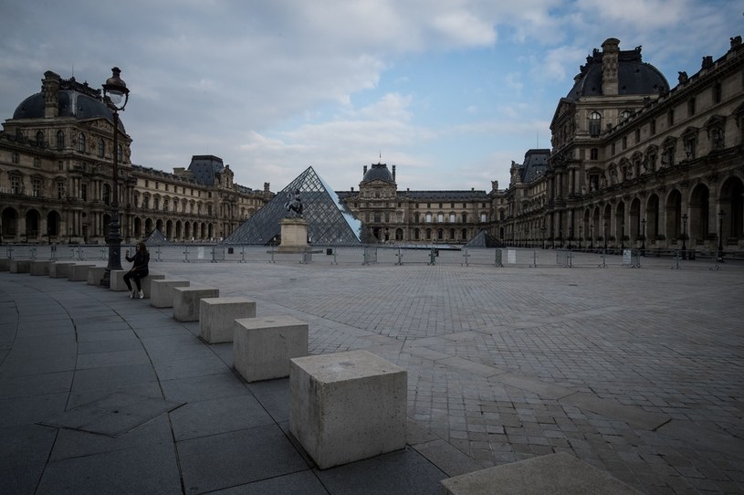 Paryż opustoszał /JOEL SAGET /AFP