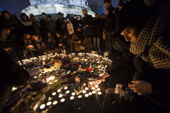 Paryż w hołdzie ofiarom ataku na „Charlie Hebdo”
