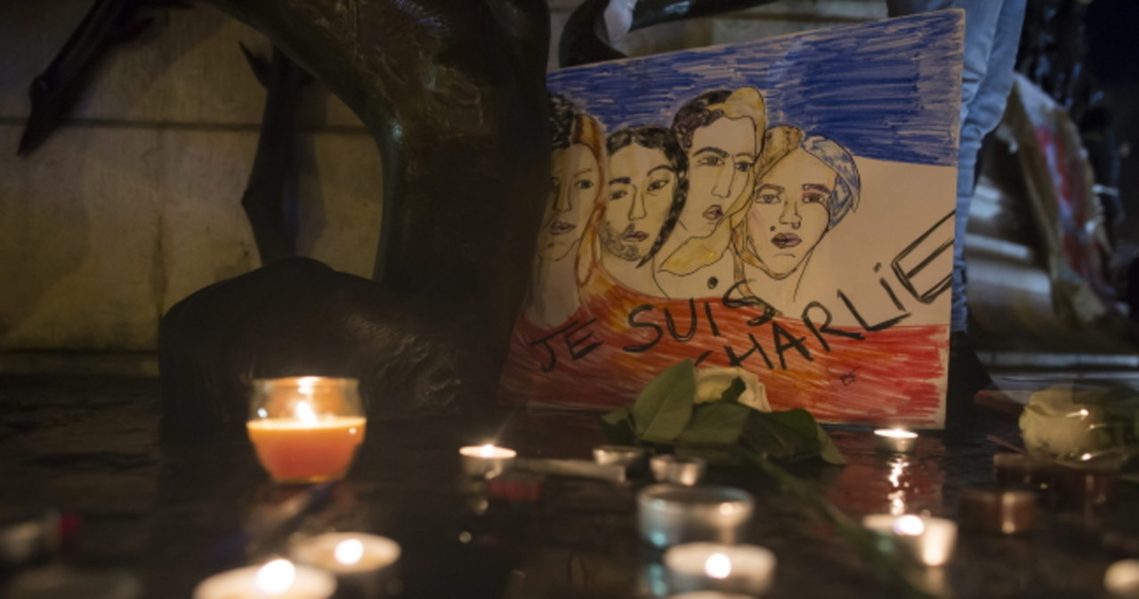 Paryż w hołdzie ofiarom ataku na „Charlie Hebdo”