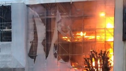 Paryż: Wielki pożar w pobliżu Muzeum d'Orsay