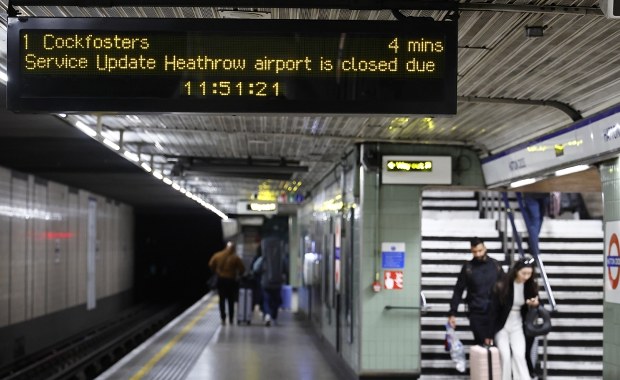 Pasażerowie odetchną z ulgą. Gigantyczne lotnisko wraca do normalnej pracy