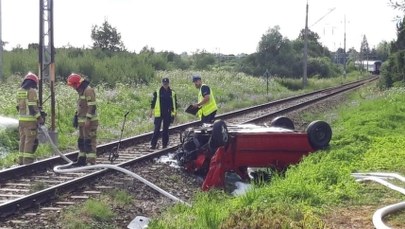 Pasłęk: Zderzenie pociągu z samochodem. Są poszkodowani