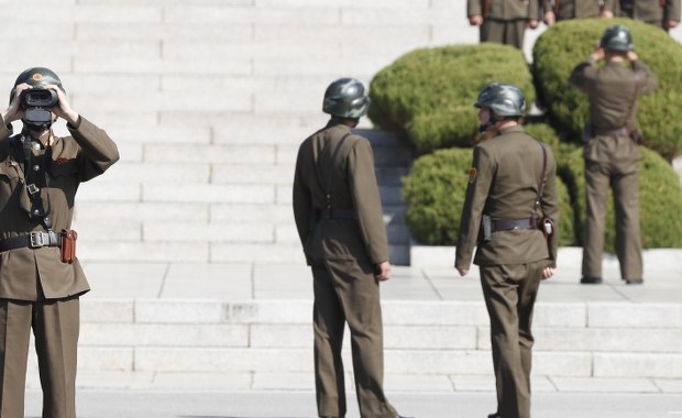 Pasożyty w ciele dezertera z Korei Północnej. Jeden był długi na 27 cm