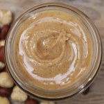 orzechy laskowe Pasta, która smakuje jak Kinder Bueno. Ma tylko 2 składniki i dobrze działa na pamięć