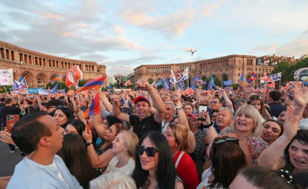 Paszynian wygrał wybory w Armenii. Opozycja domaga się ponownego przeliczenia głosów
