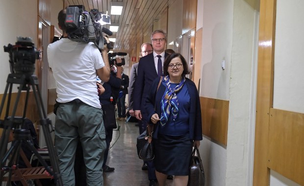 Pat w rozmowach władz LOT-u ze związkowcami. Zrezygnowała negocjatorka