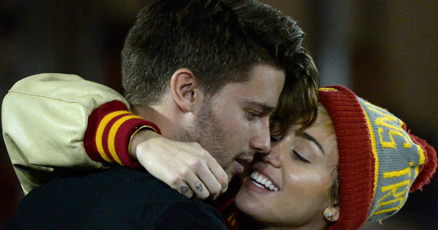 Patrick Schwarzenegger i Miley Cyrus /Harry How /Getty Images