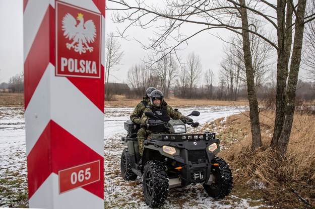 Patrol Straży Granicznej przy granicy polsko-białoruskiej /Wojtek Jargiło /PAP
